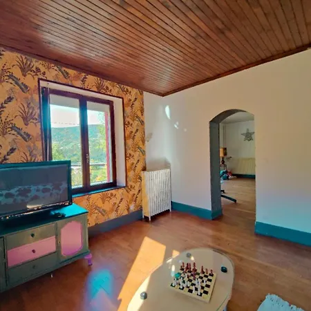 Horská chata Mountain Getaway - Nordic Hot Tub, Warmth & Nature