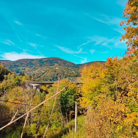 Mountain Getaway - Nordic Hot Tub, Warmth & Nature Horská chata Bussang